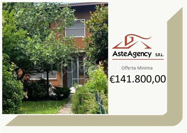 casa indipendente in vendita a Siziano