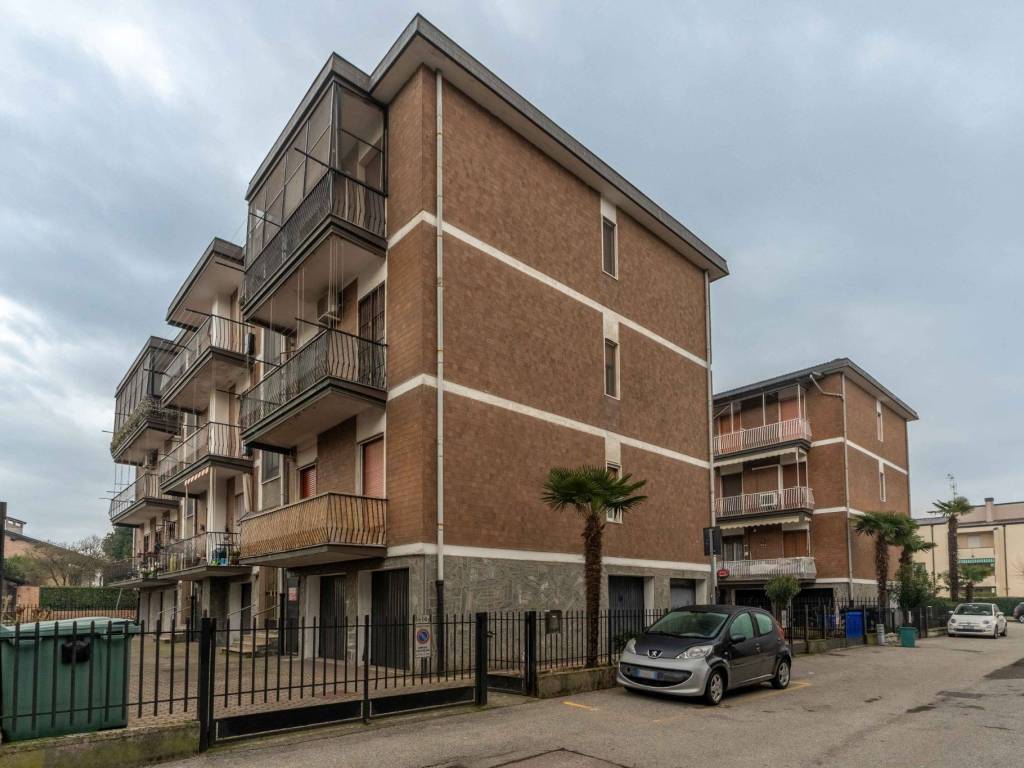 appartamento in vendita a Siziano