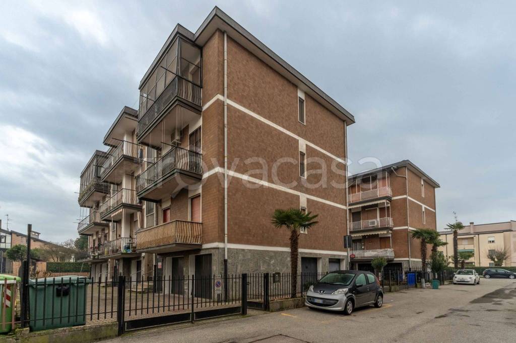 appartamento in vendita a Siziano