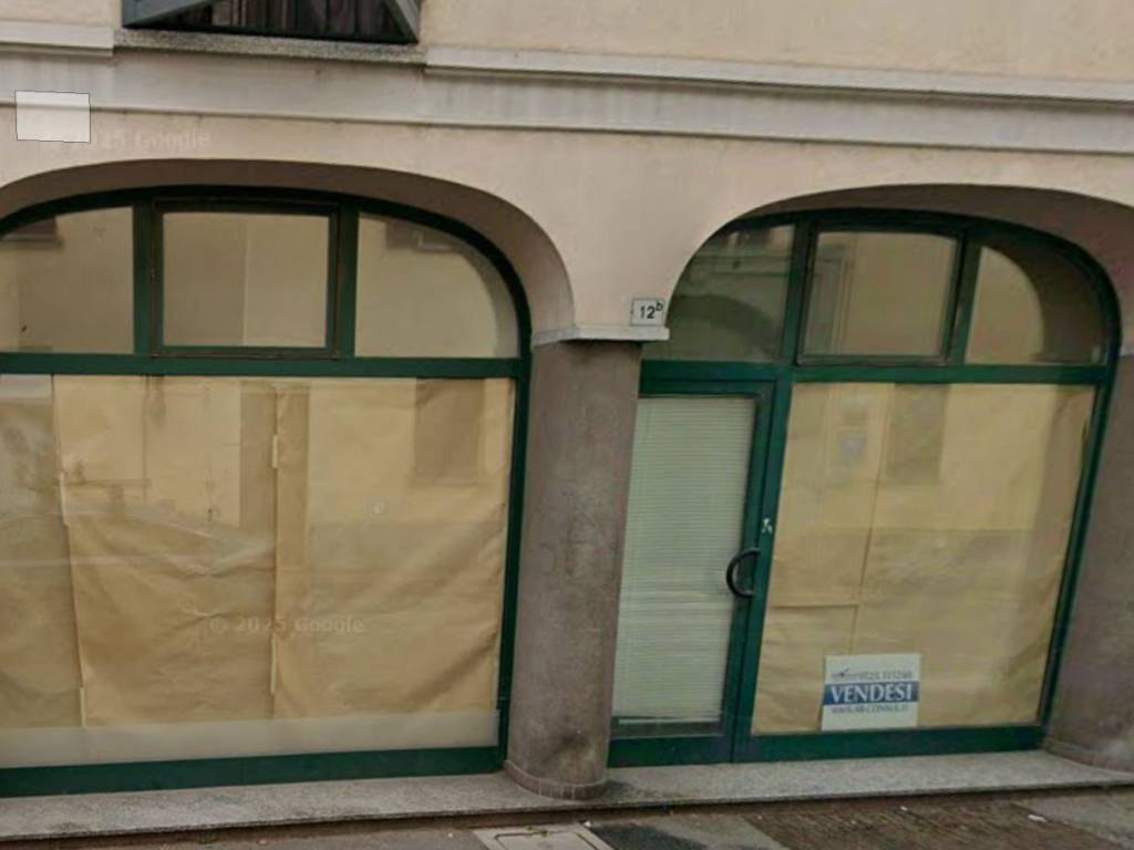 negozio in vendita a Siziano