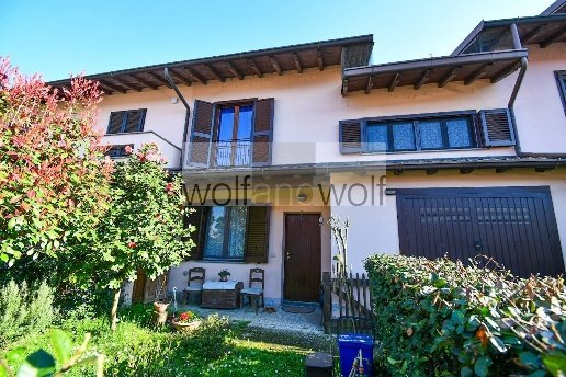 casa indipendente in vendita a Siziano