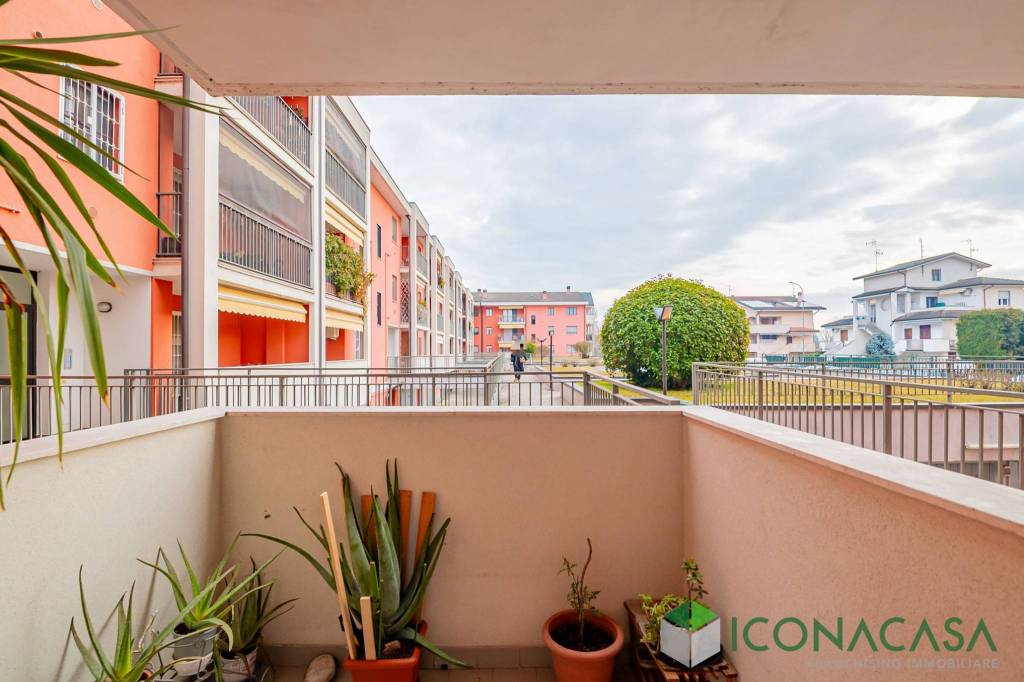 appartamento in vendita a Siziano