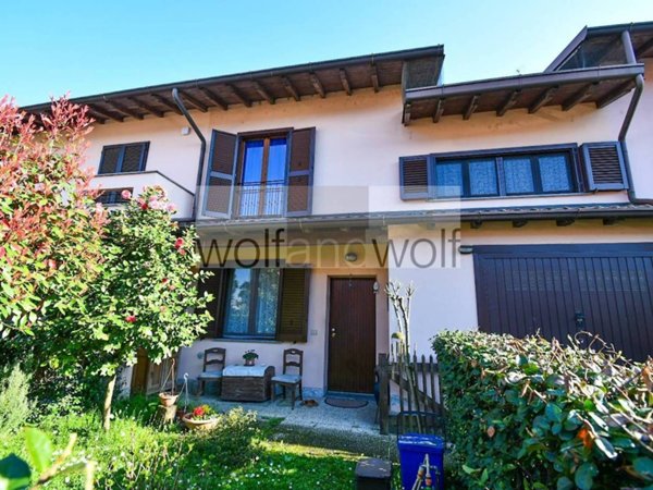 casa indipendente in vendita a Siziano