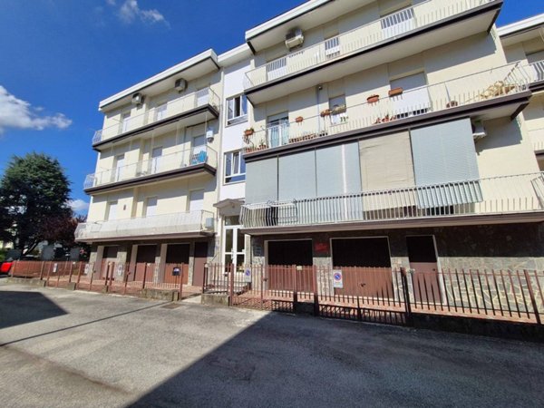 appartamento in vendita a Siziano in zona Campomorto