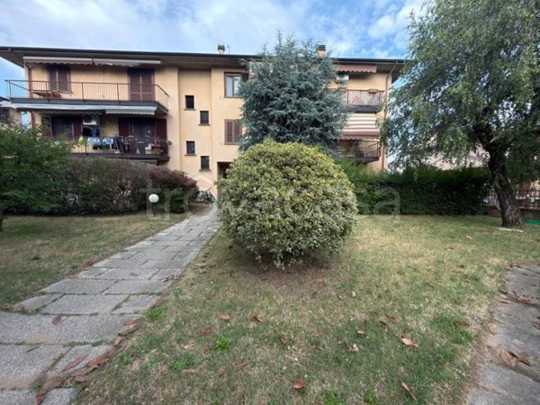 appartamento in vendita a Siziano in zona Campomorto