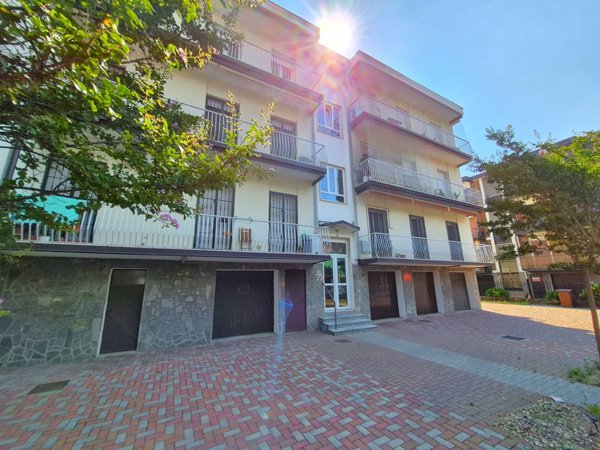 appartamento in vendita a Siziano in zona Campomorto