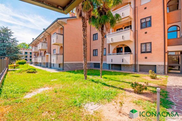 appartamento in vendita a Siziano in zona Campomorto