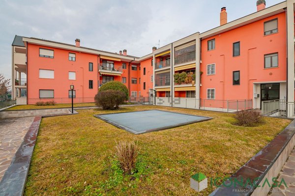 appartamento in vendita a Siziano in zona Campomorto