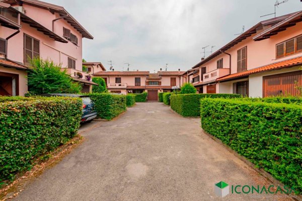 appartamento in vendita a Siziano in zona Campomorto