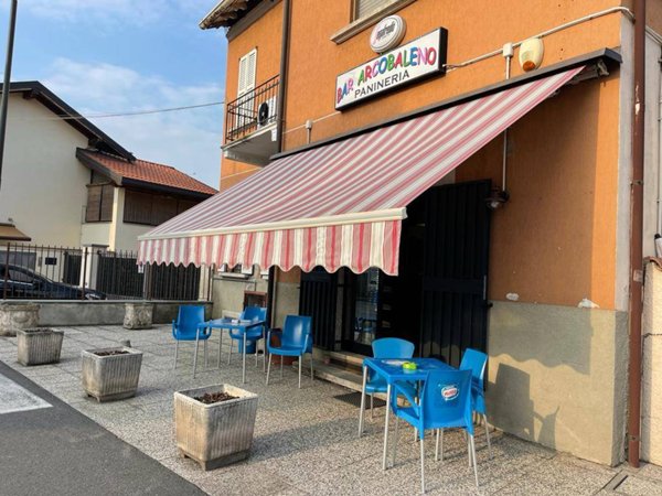 negozio in vendita a Siziano in zona Campomorto