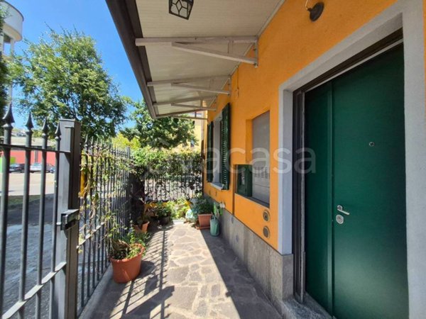 appartamento in vendita a Siziano in zona Campomorto