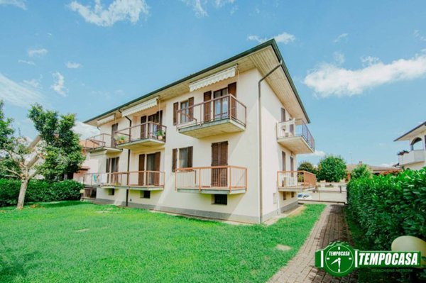 appartamento in vendita a Sommo