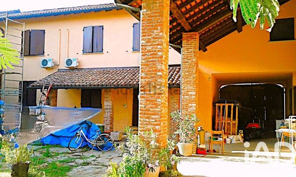 appartamento in vendita a Sommo in zona Travedo