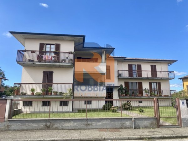 appartamento in vendita a Sommo in zona San Fedele