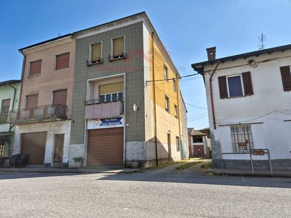 intera palazzina in vendita a Spessa