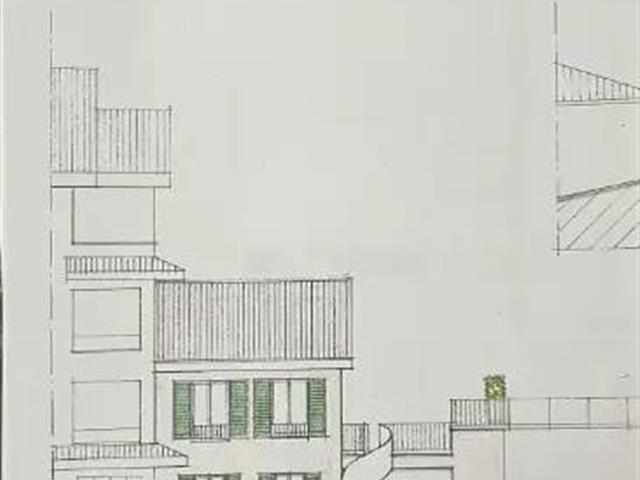casa indipendente in vendita a Stradella