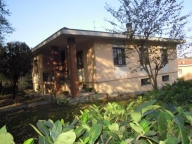casa indipendente in vendita a Stradella