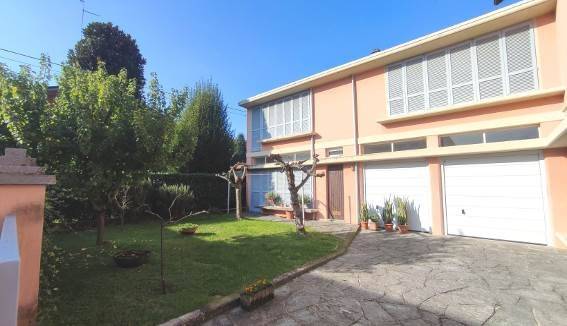 casa indipendente in vendita a Stradella