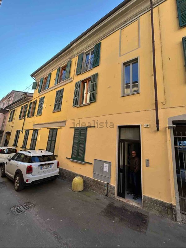 casa indipendente in vendita a Stradella