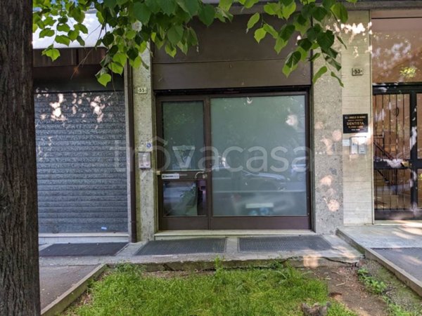 negozio in vendita a Stradella