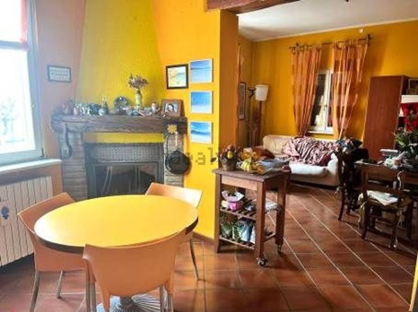casa semindipendente in vendita a Stradella
