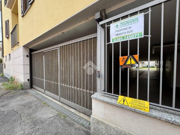 ufficio in vendita a Stradella