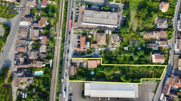 casa indipendente in vendita a Stradella