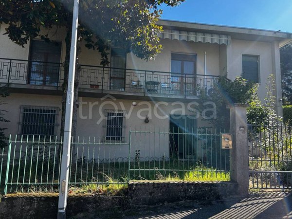 casa indipendente in vendita a Stradella