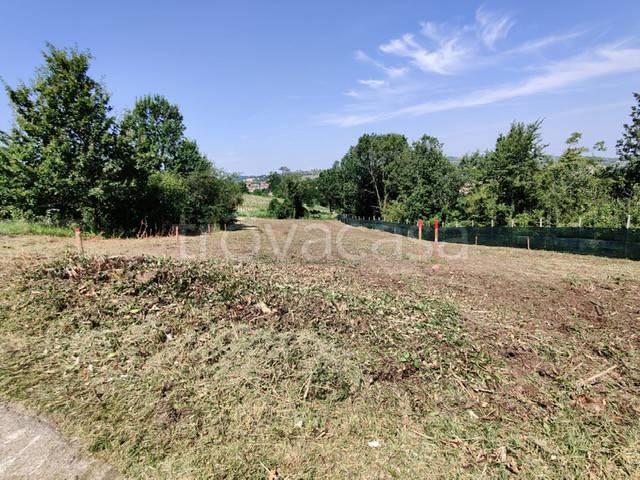 terreno edificabile in vendita a Stradella