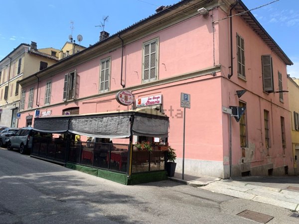 intera palazzina in vendita a Stradella