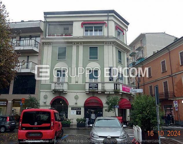 negozio in vendita a Stradella