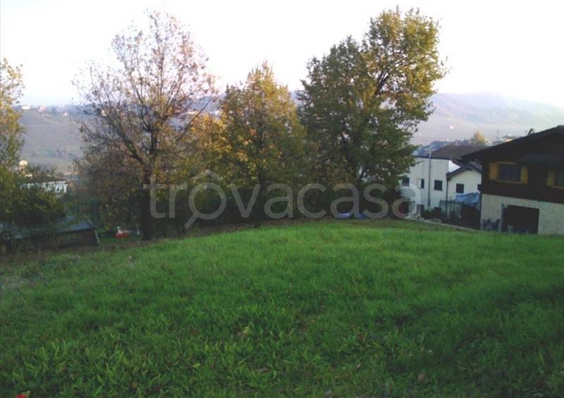 terreno edificabile in vendita a Stradella