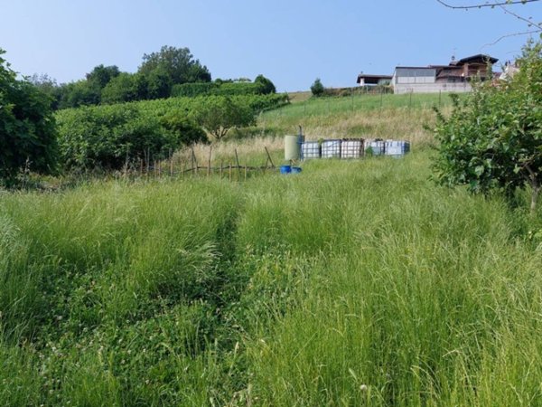 terreno edificabile in vendita a Stradella