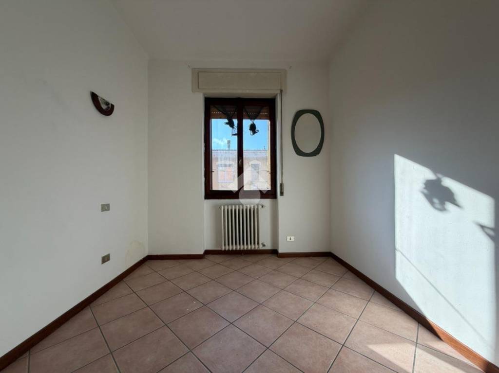 appartamento in vendita a Stradella in zona Montebruciato