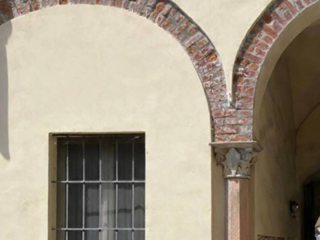 casa indipendente in vendita a Stradella