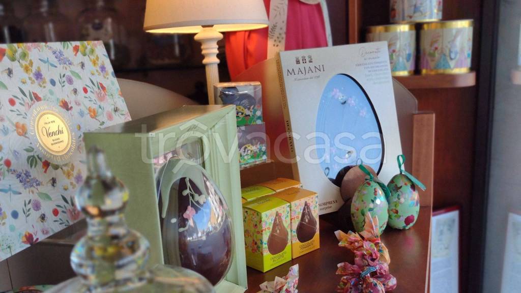 negozio in vendita a Stradella