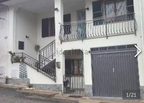 casa semindipendente in vendita a Stradella