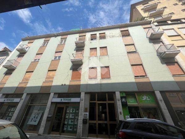 appartamento in vendita a Stradella in zona Montebruciato