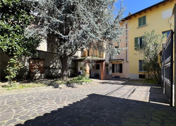 casa semindipendente in vendita a Stradella