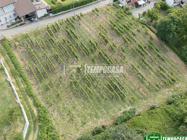 casa indipendente in vendita a Stradella