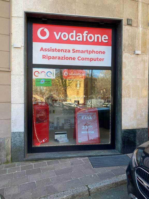 negozio in vendita a Stradella