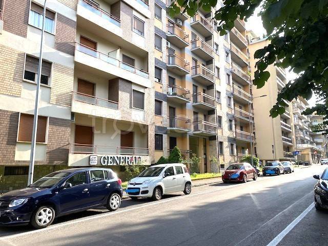 appartamento in vendita a Stradella in zona Montebruciato