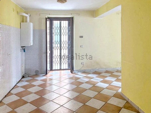 casa indipendente in vendita a Stradella