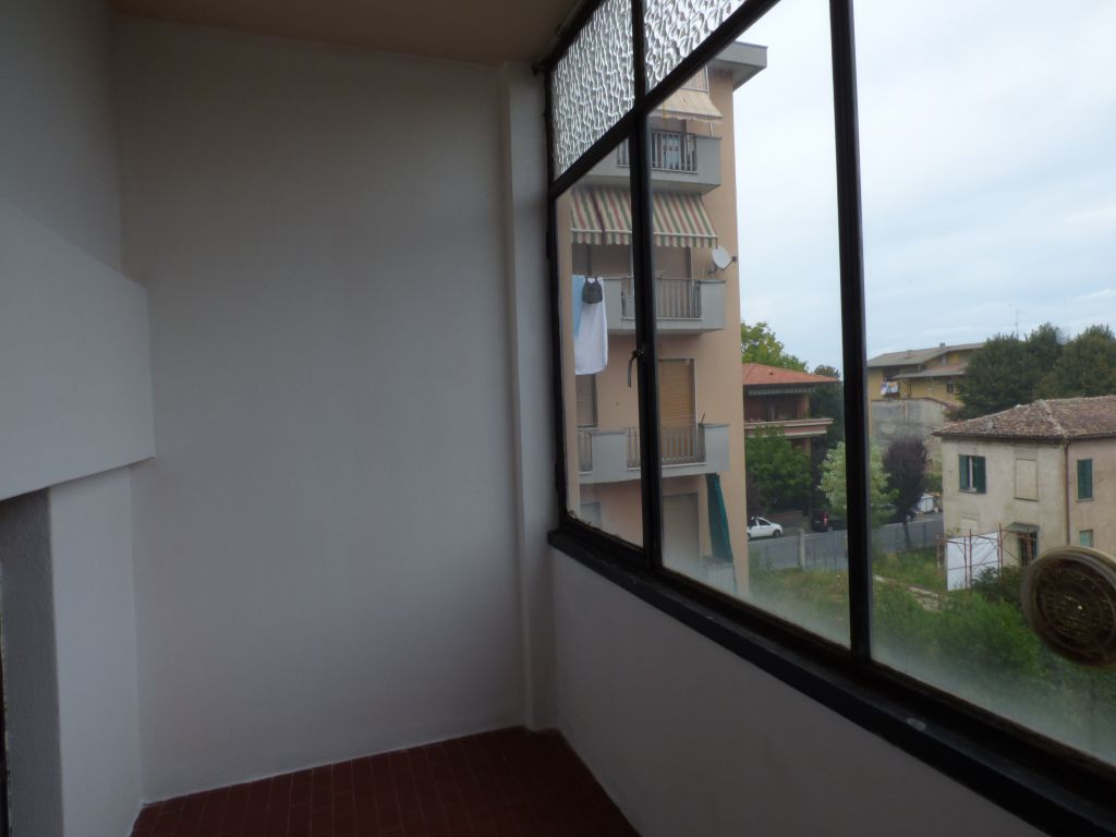 appartamento in vendita a Stradella in zona Montebruciato