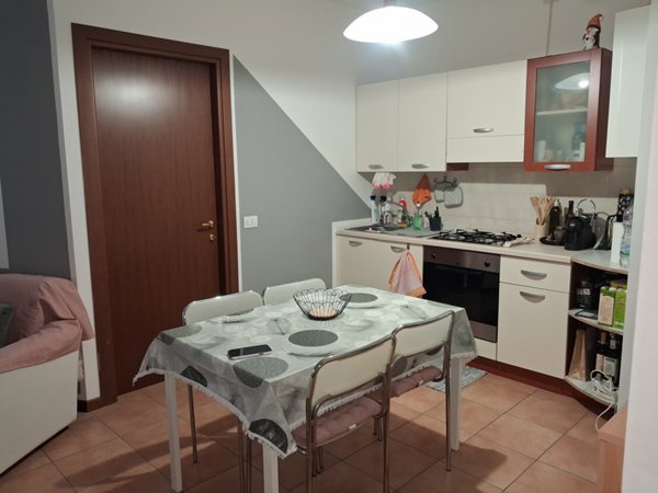 appartamento in vendita a Stradella in zona Montebruciato