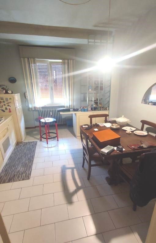appartamento in vendita a Stradella in zona Montebruciato