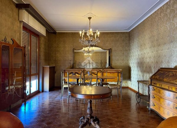 appartamento in vendita a Stradella in zona Montebruciato
