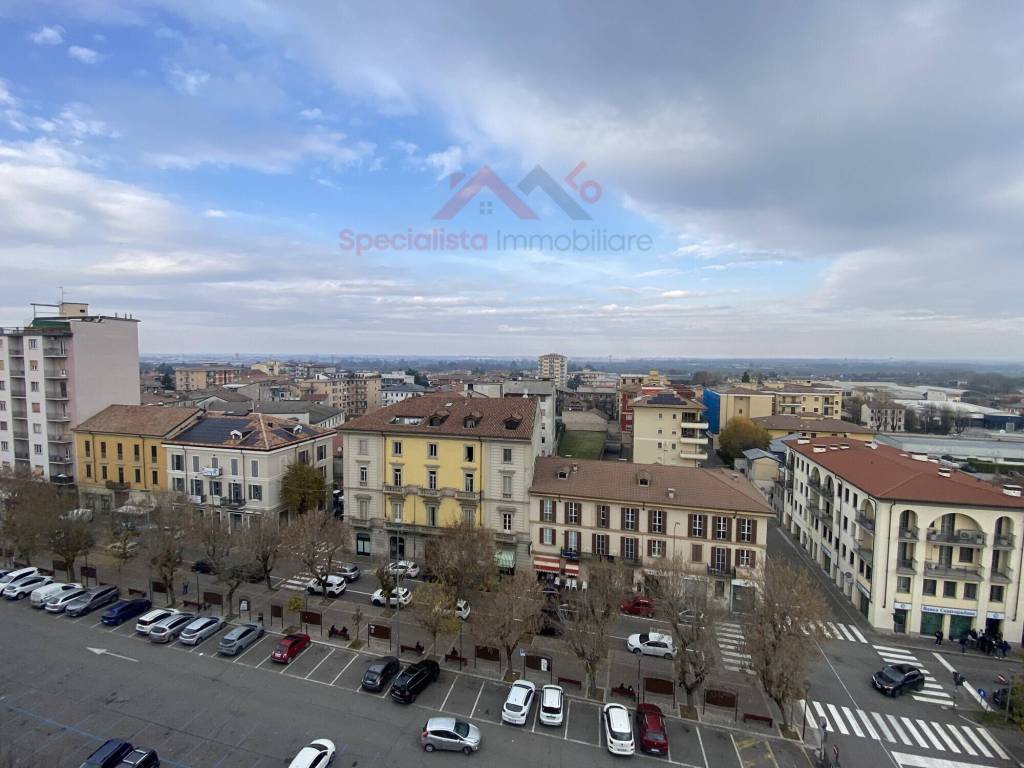 appartamento in vendita a Stradella in zona Montebruciato