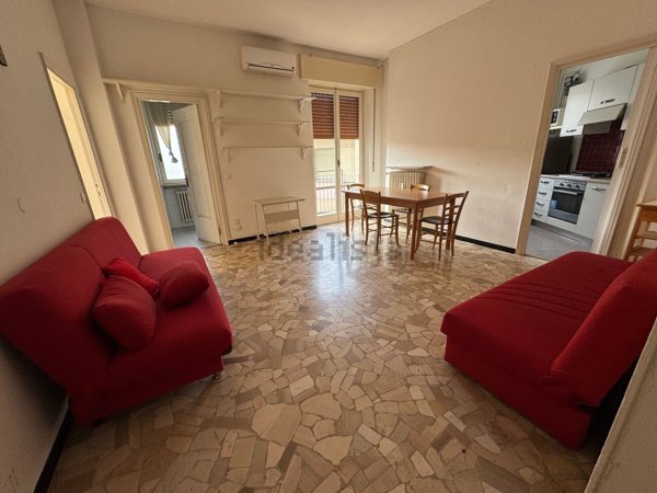 appartamento in vendita a Stradella in zona Montebruciato