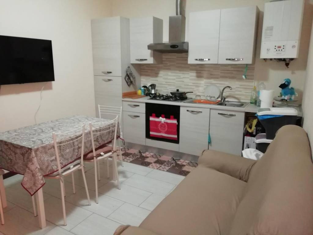 appartamento in vendita a Stradella in zona Montebruciato